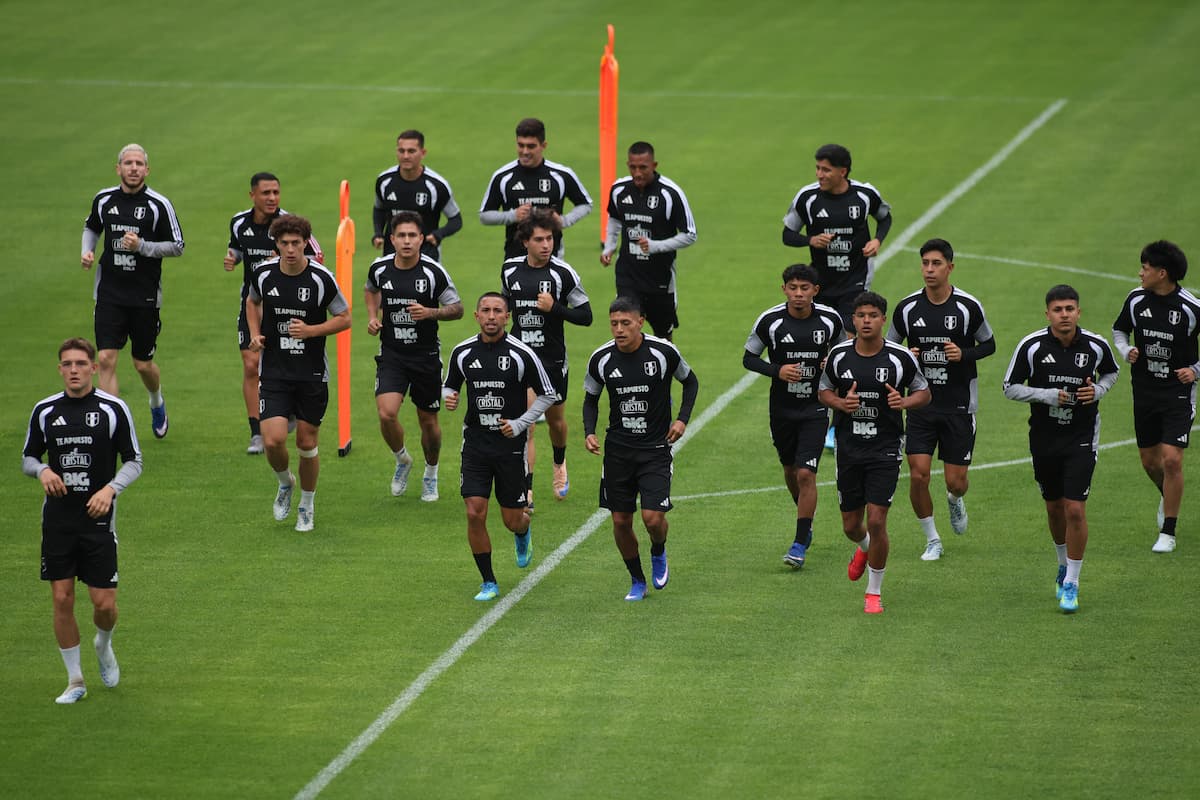 Perú va con equipo titular ante España en Puebla