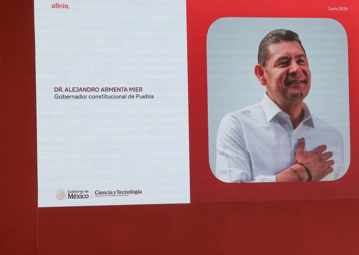 Gobierno federal presenta Olinia; Talento poblano clave en primera fase del vehículo