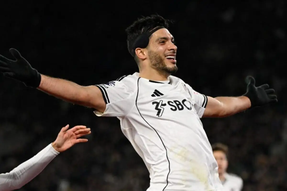 Raúl Jiménez deja el Fulham y se queda sin equipo antes del Mundial