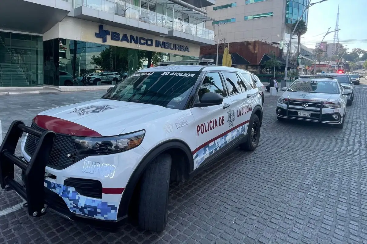 Acusan colusión en robos a cuentahabientes en Puebla