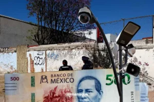 Lanzan licitación para adquirir postes inteligentes en puntos con mayor inseguridad en Puebla