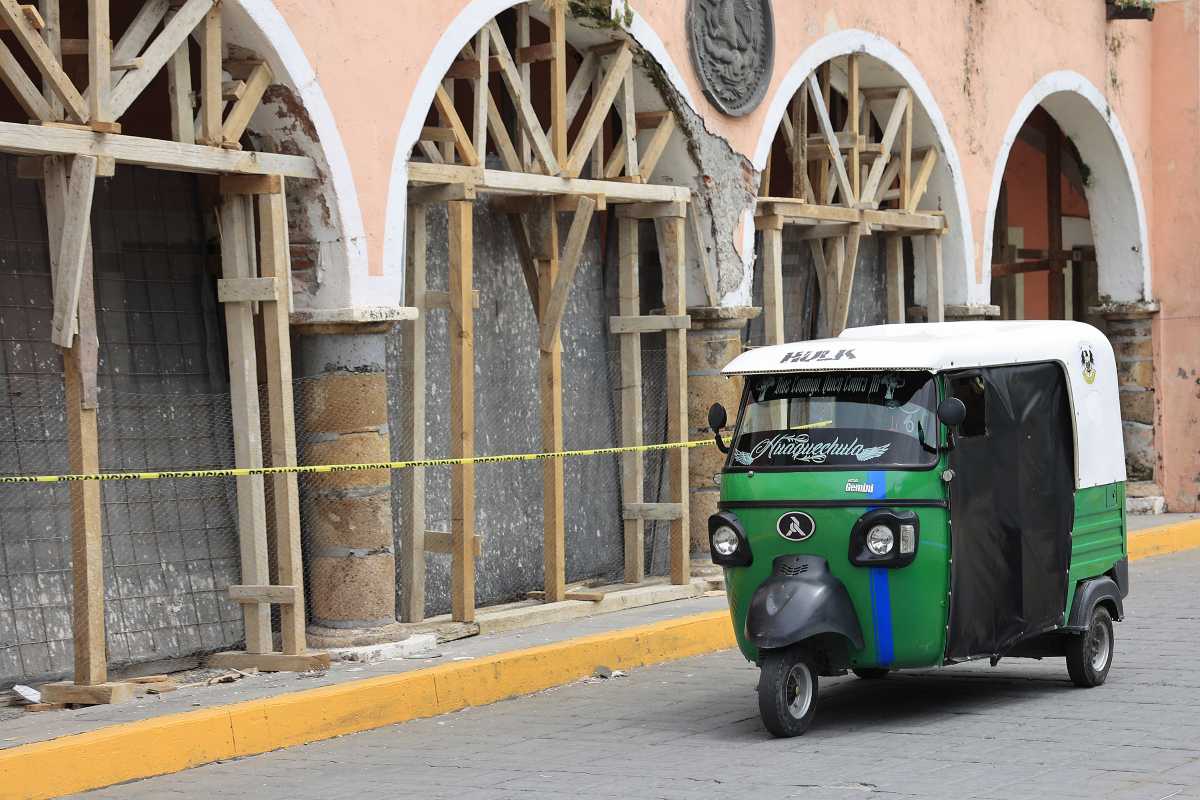 Autos Olinia sustituirán mototaxis en Puebla como alternativa al transporte ilegal