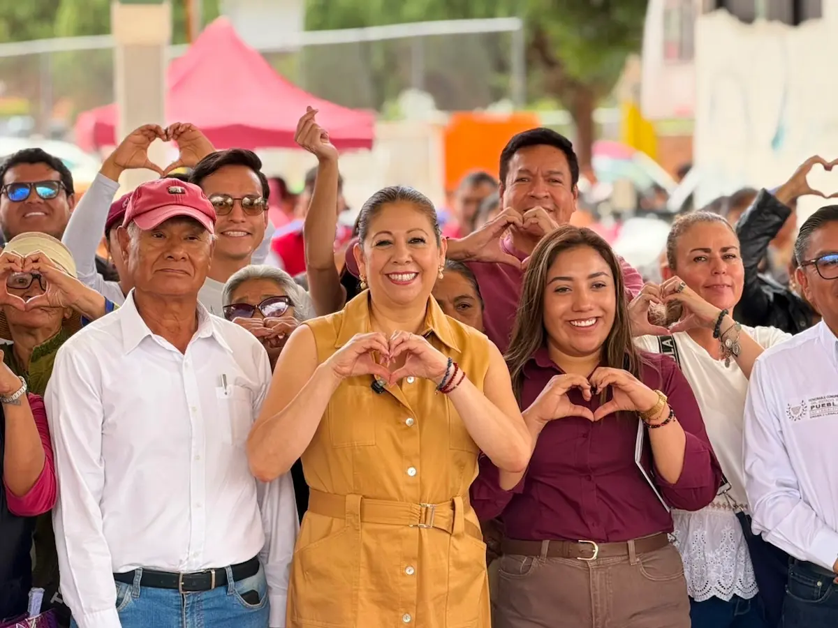 Abasto de agua, acto de justicia social, enfatiza Laura Artemisa en entrega de tinacos