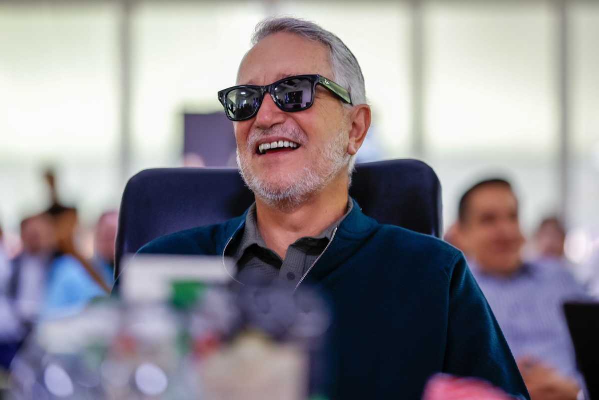 TV Azteca deuda 630 millones dólares bonistas concurso mercantil