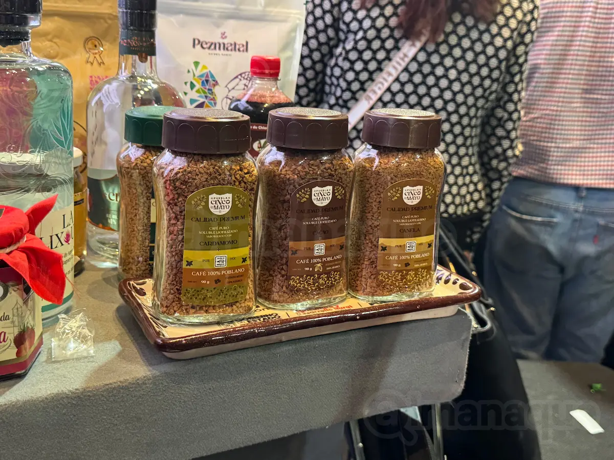 Recibe Armenta nuevos sabores del Café Puebla 5 de Mayo, ¿cuándo estarán a la venta? 