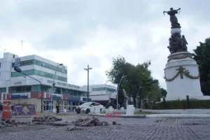 Mala remodelación de la Juárez es evidencia por lluvias