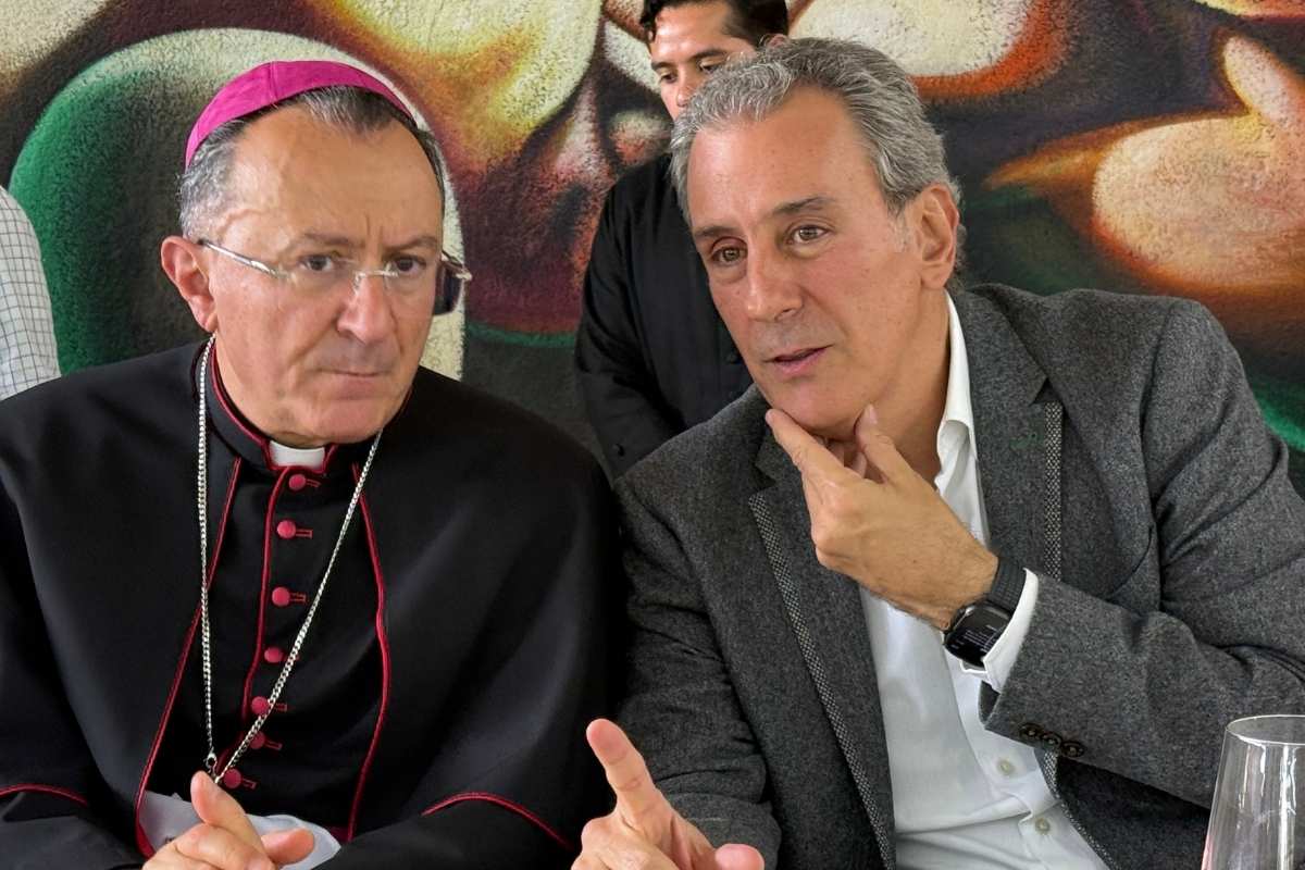 Revisará Ayuntamiento de Puebla qué empresa hizo la obra defectuosa de la Avenida Juárez 