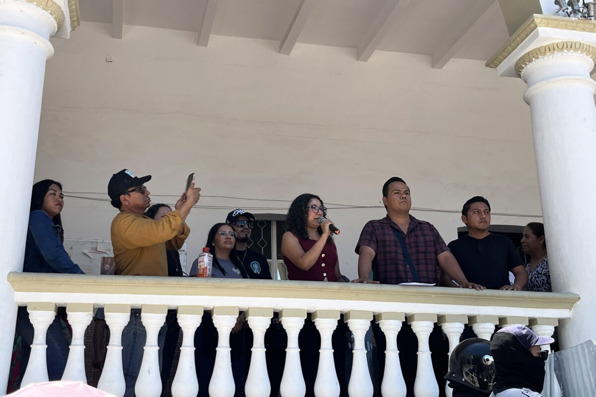 Cabildo de Acatlán destituyó a secretario de Seguridad (5) portada