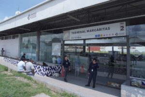 Muere un hombre en la terminal de RUTA en Puebla