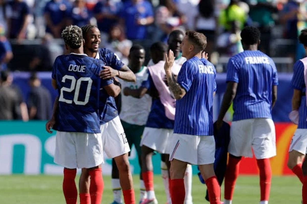 Doblete histórico: Francia vence a Senegal y Kylian Mbappé supera los registros de Messi y Pelé 3 Kylian Mbappé celebra su doblete | Foto: Cortesía