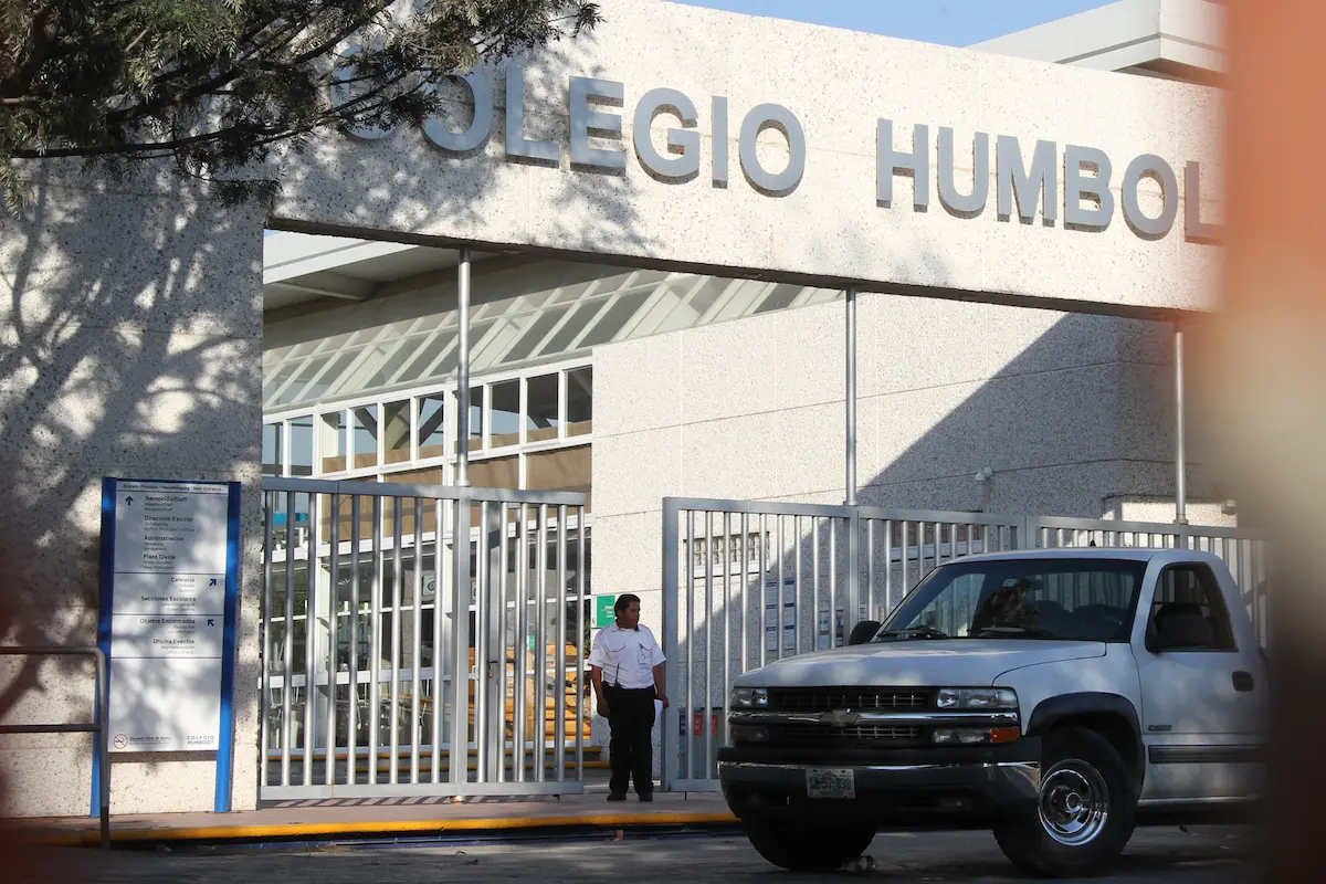 Alumna cae a la cisterna en el colegio Humboldt de Puebla; familia denuncia irregularidades 6 Alumna cae a la cisterna en el colegio Humboldt de Puebla; familia denuncia irregularidades