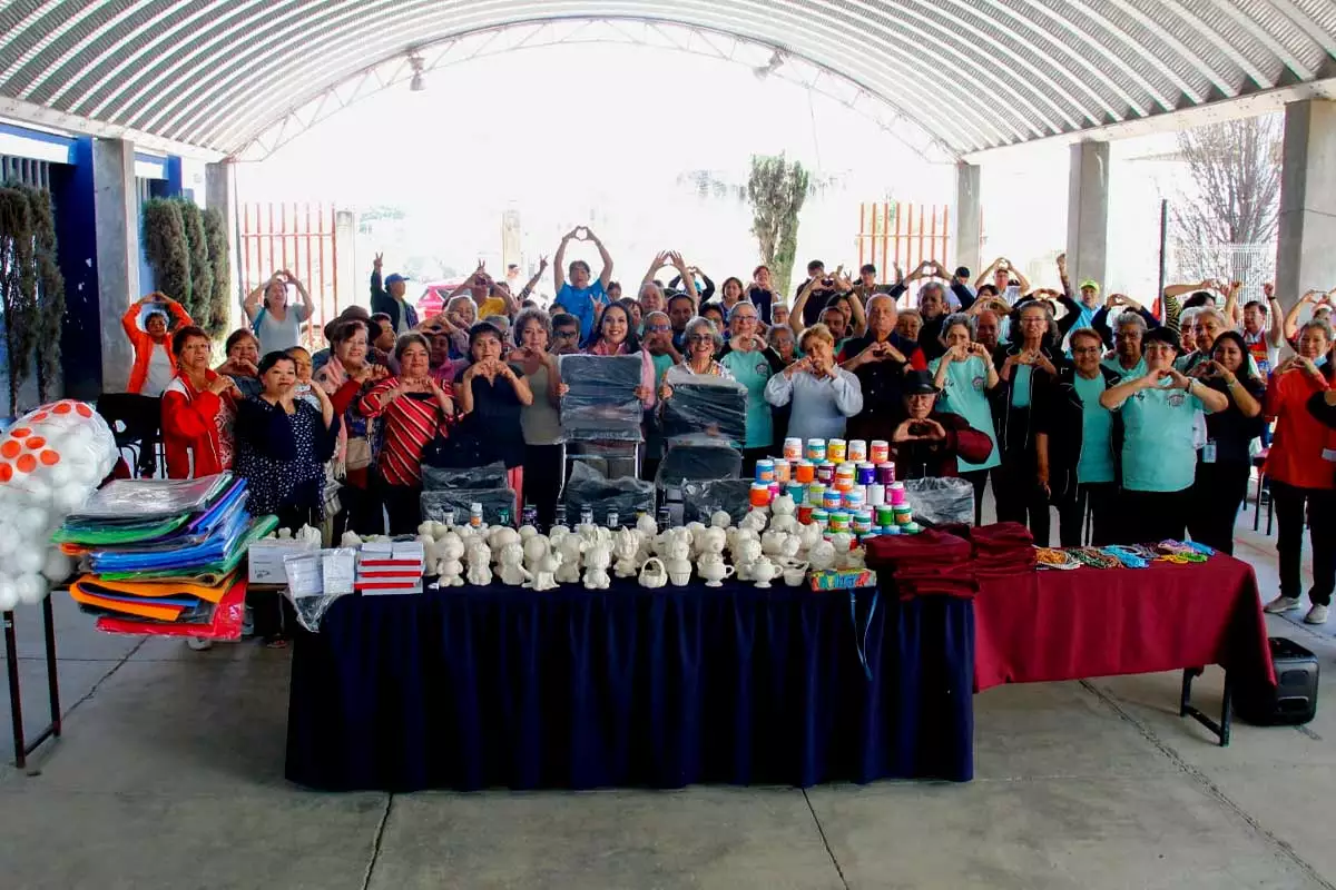 Gobierno de San Pedro Cholula fortalece talleres en Casa del Abue 5 Gobierno de San Pedro Cholula fortalece talleres en Casa del Abue 3