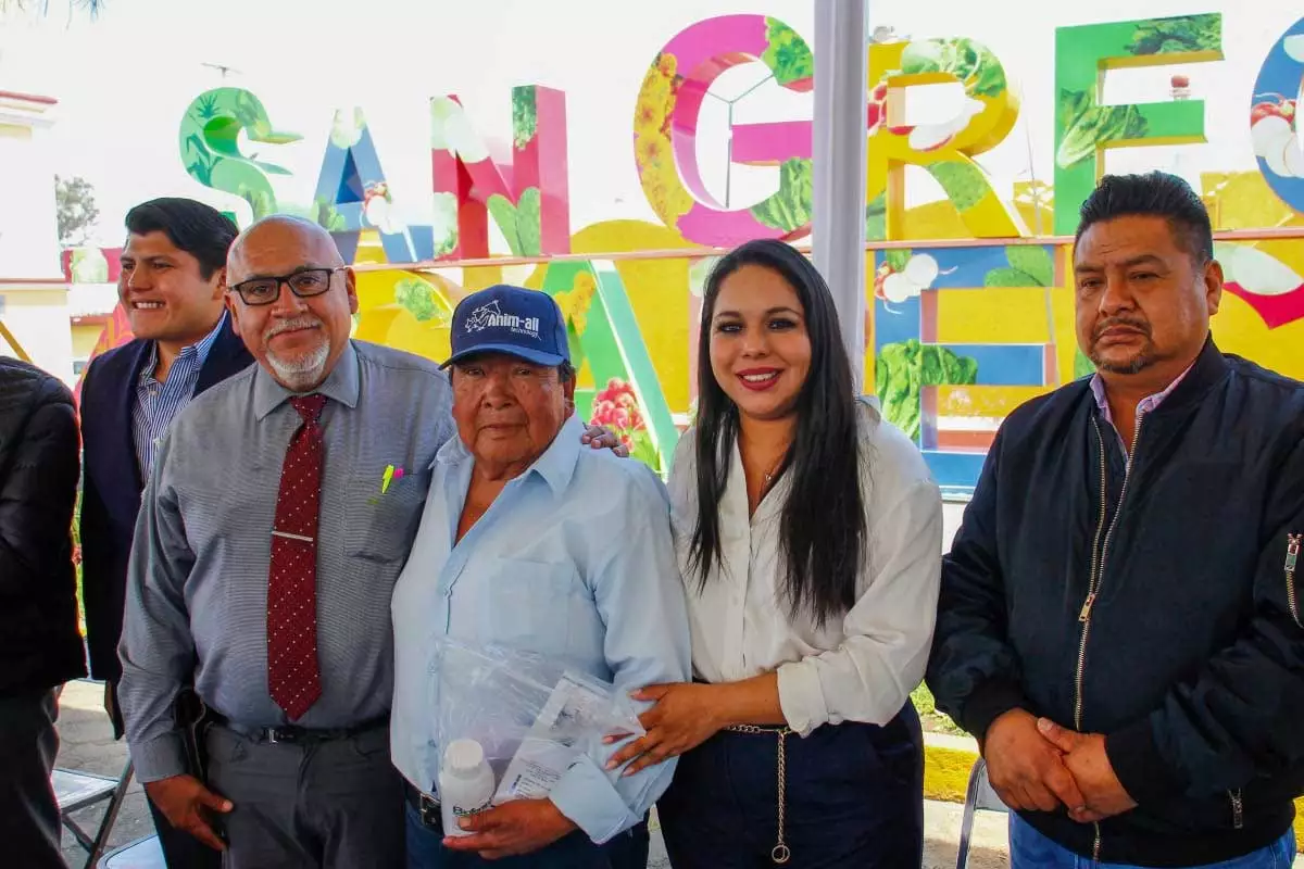 Impulsa Tonantzin Fernandez el programa Sembrando el Futuro en beneficio del campo 1