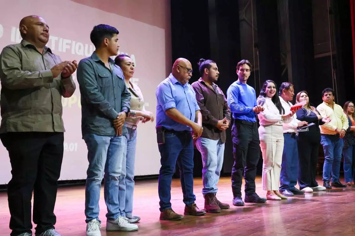 Tonantzin Fernández fortalece el futuro de la juventud a través del emprendimiento 6 Tonantzin Fernandez fortalece el futuro de la juventud a traves del emprendimiento 2