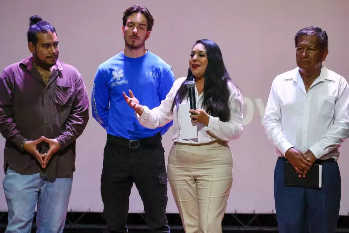Tonantzin Fernández fortalece el futuro de la juventud a través del emprendimiento 5 Tonantzin Fernandez fortalece el futuro de la juventud a traves del emprendimiento 3