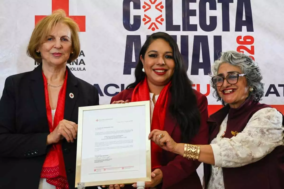 Desde San Pedro Cholula Tonantzin Fernandez da inicio a la Colecta Anual de la Cruz Roja 5