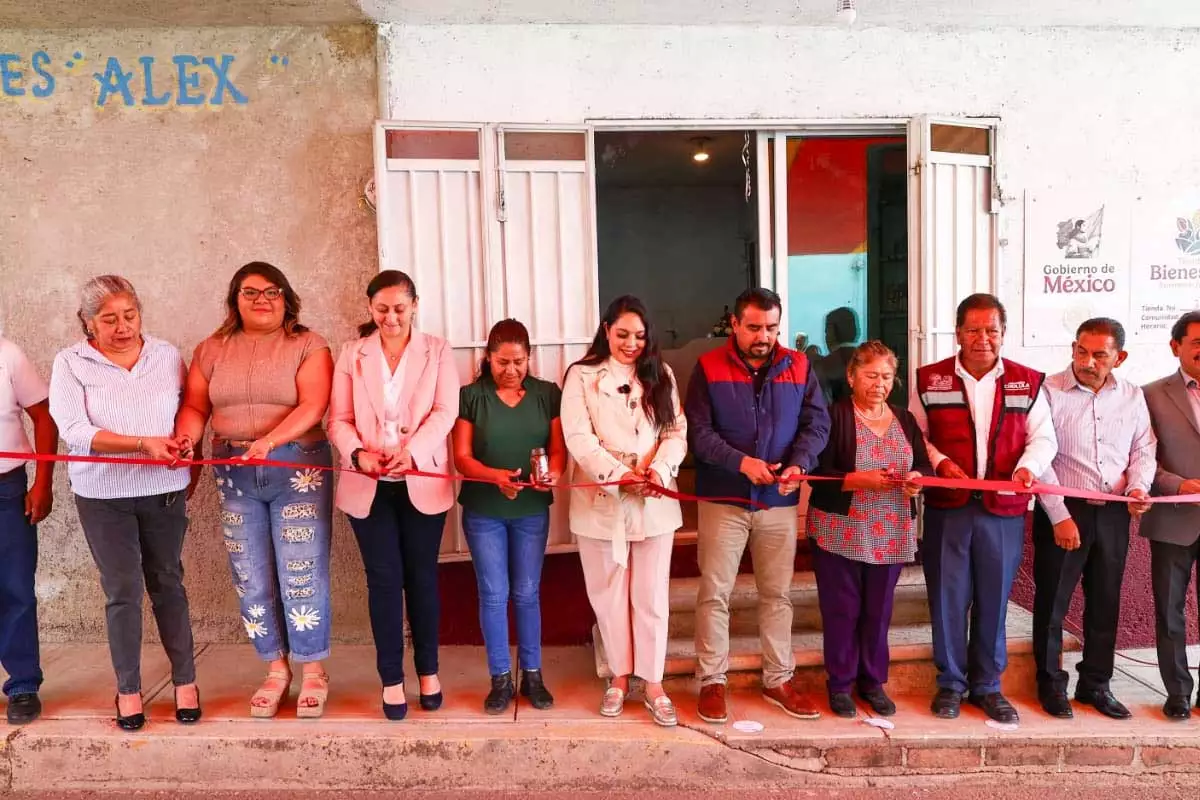Tonantzin Fernandez impulsa mas Tiendas del Bienestar en San Pedro Cholula 3