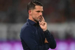 Gago sufrió infarto y fue hospitalizado en Chile