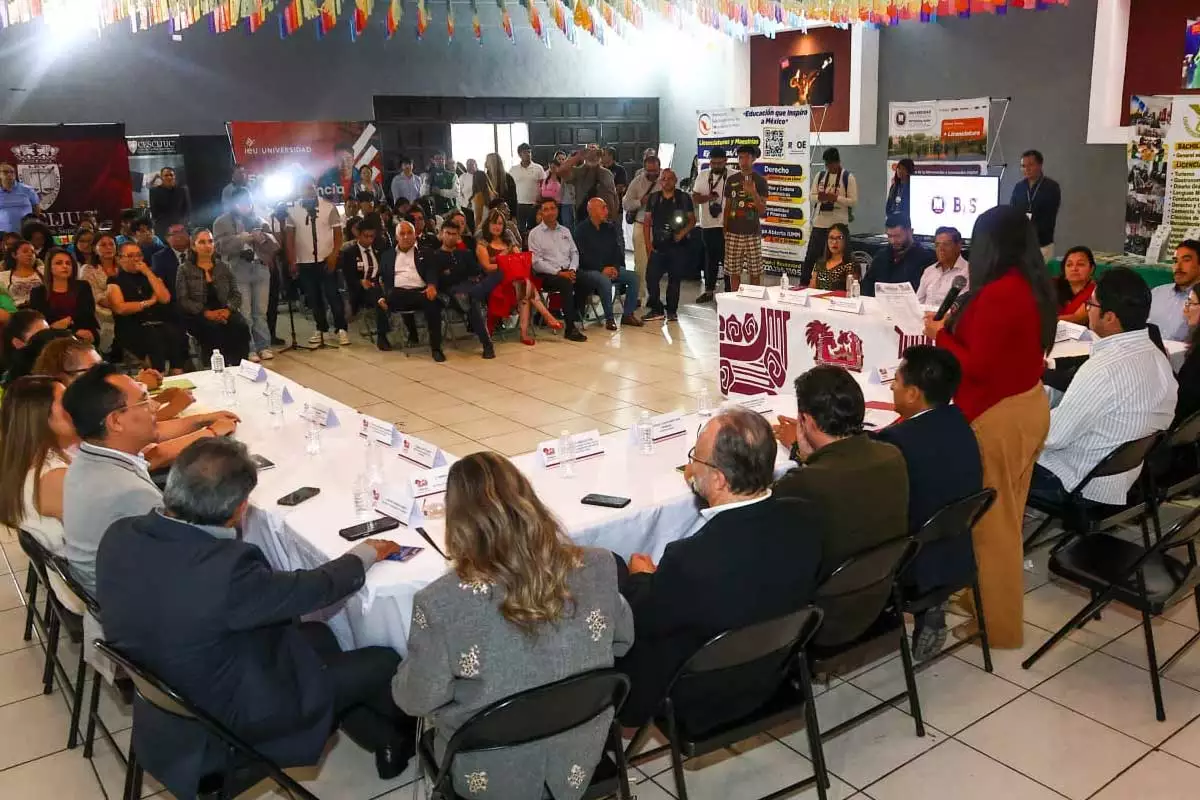 Refuerza Tonantzin Fernandez compromiso con la educacion superior en San Pedro Cholula 4