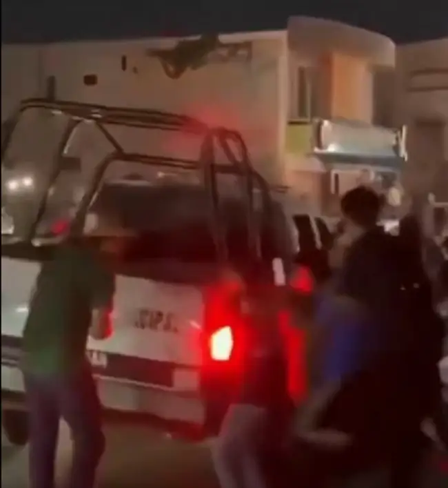 Policías de Apatzingán dispararon al aire durante triunfo del Tri