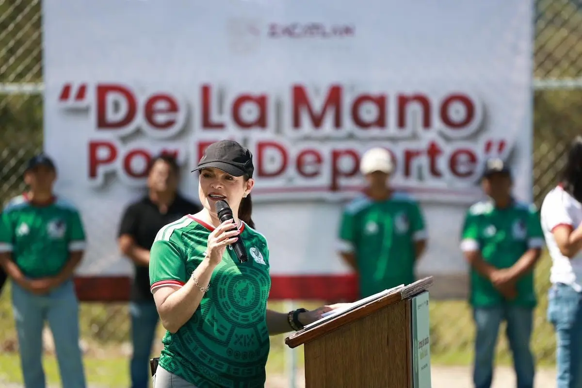 Gobierno Federal y Ayuntamiento de Zacatlán inauguran cancha de fut5