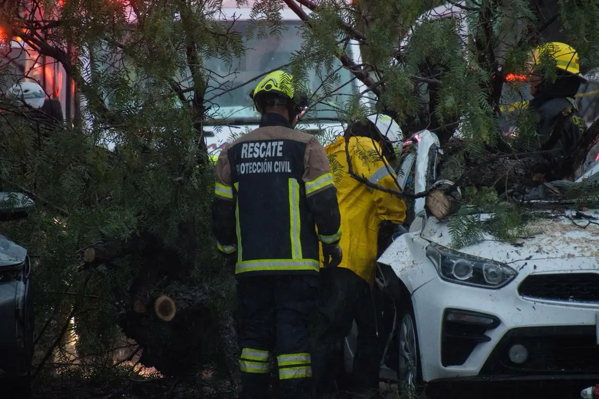 Lluvia colapsa la ciudad de Puebla