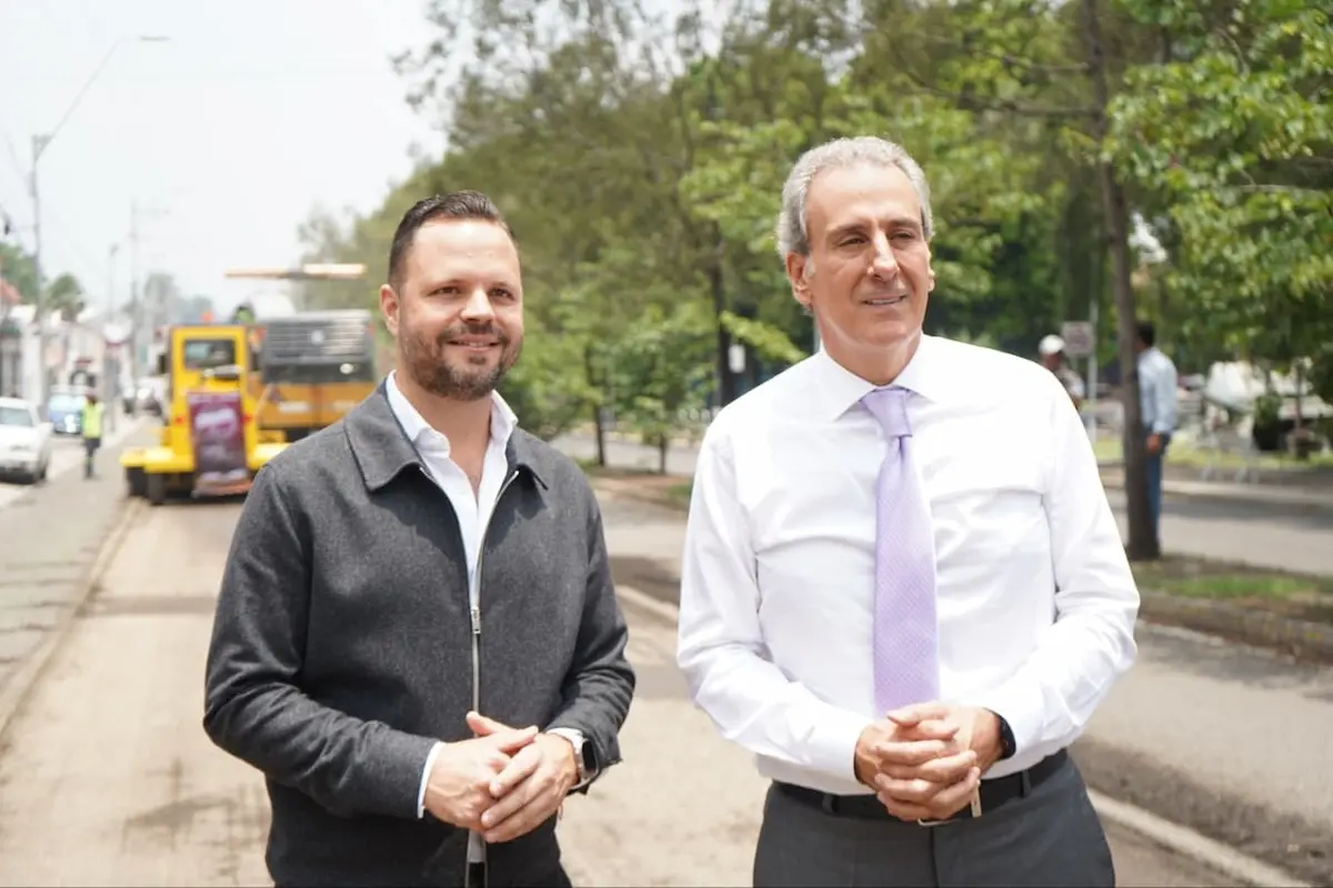 Acelera Pepe Chedraui transformación vial con el Tren Capitalino de Pavimentación