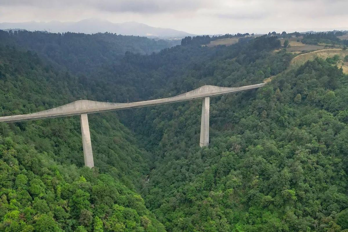 Localizan cadáver embolsado en el puente Totolapa