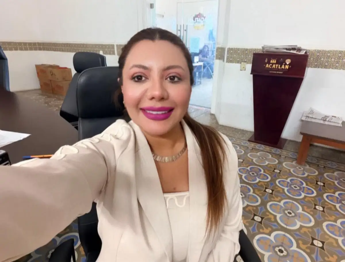 Guadalupe Bárcenas no dejará la alcaldía de Acatlán ni pedirá licencia
