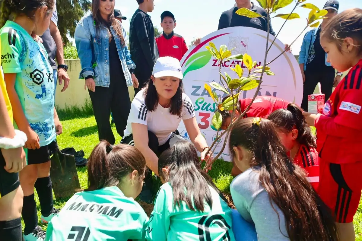 #AgendaZacatlánSustentable: reforestan la Unidad Deportiva de Tlatempa