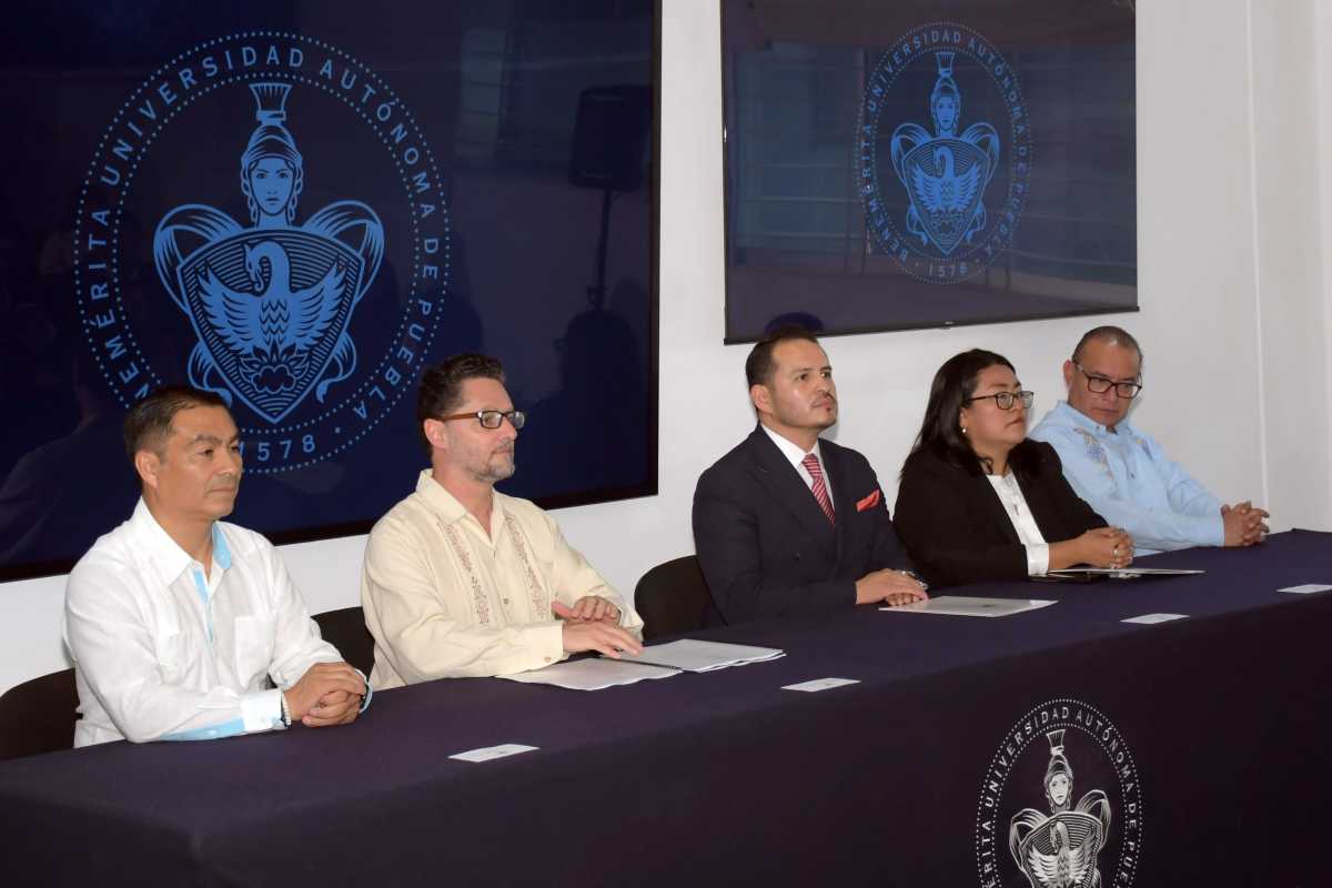 Rectora Lilia Cedillo preside Cuarto Informe de la Facultad de Ciencias Políticas BUAP | Foto: Cortesía
