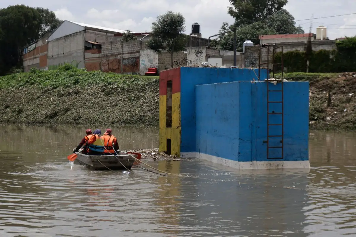 Retiran 21 toneladas de basura Puente Negro en Puebla