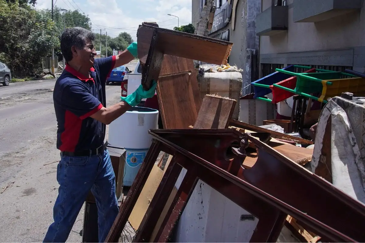 Genoveva huerta busca indemnización para afectados por lluvias en Puebla