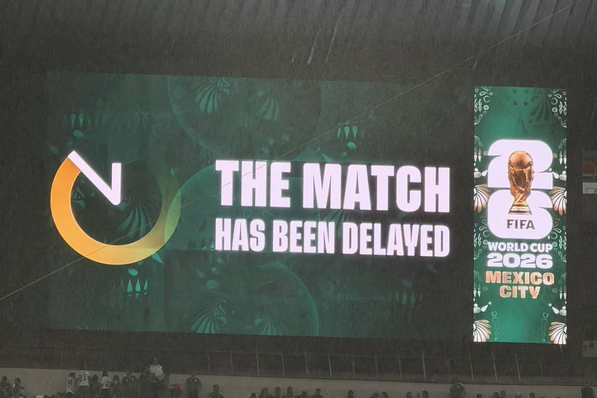 México vs Ecuador suspendido por tormenta eléctrica en el Estadio Ciudad de México | Foto: Cortesía