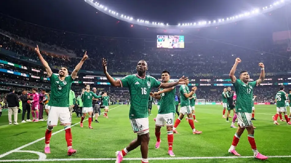 ¿A qué hora juega México el domingo 5 de julio?