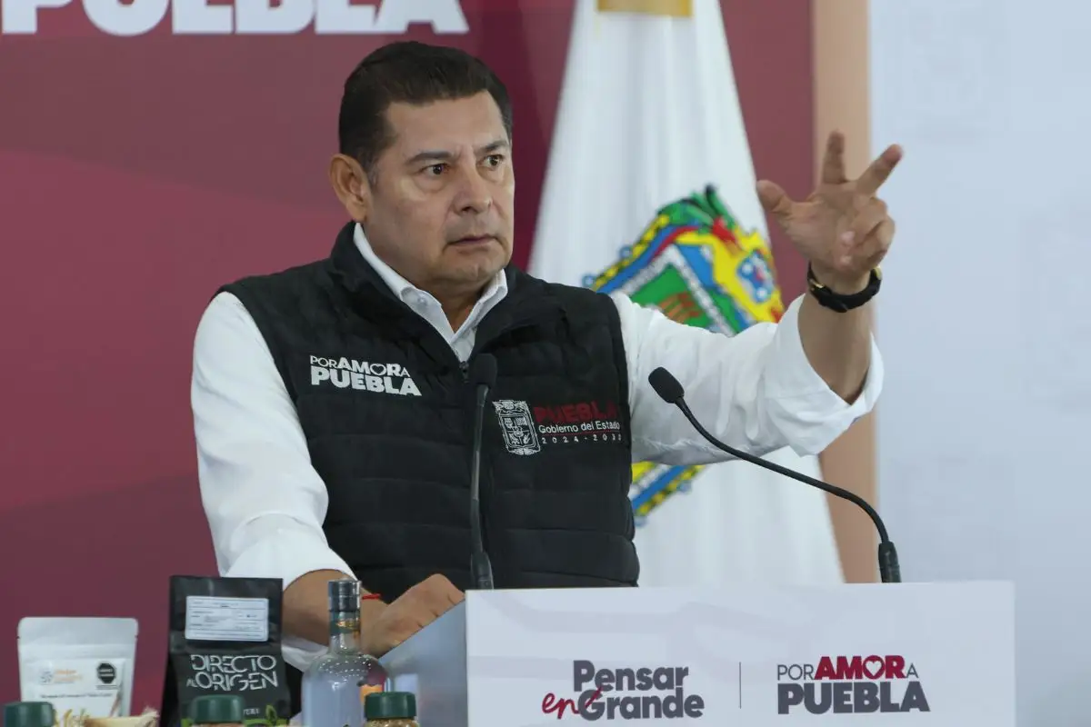 Armenta entregará apoyos a comerciantes de Puebla afectados por lluvias 18 Armenta entregará apoyos a comerciantes afectados por lluvias