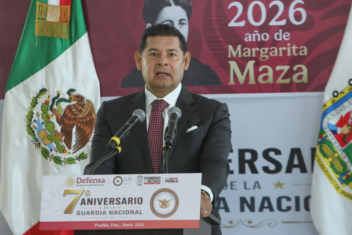 Advierte Armenta demandas a Agua de Puebla si destruye vialidades recién pavimentadas 