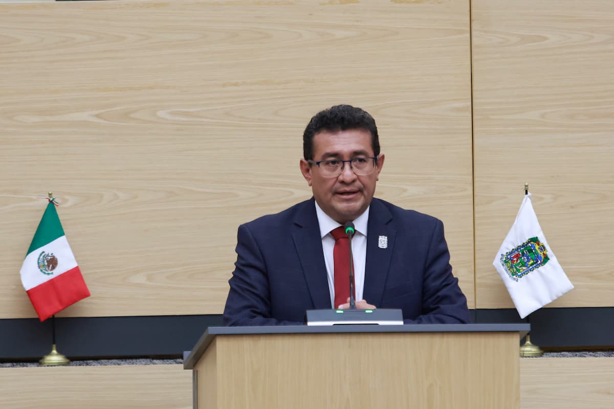 Renuncia del director jurídico del Congreso de Puebla; se irá al gobierno estatal 2 Renuncia del director jurídico del Congreso de Puebla