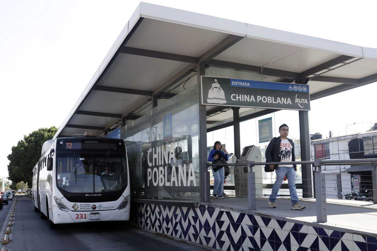 Bulevar 5 de Mayo a la altura de la China Poblana | Foto: Agencia Enfoque