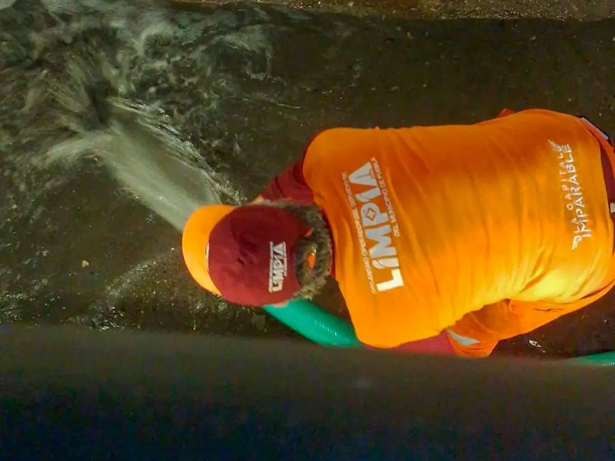 Gobierno de Pepe Chedraui efectuó labores de lavado en el Puente de Bubas 3 Gobierno de Pepe Chedraui efectuó labores de lavado en el Puente de Bubas