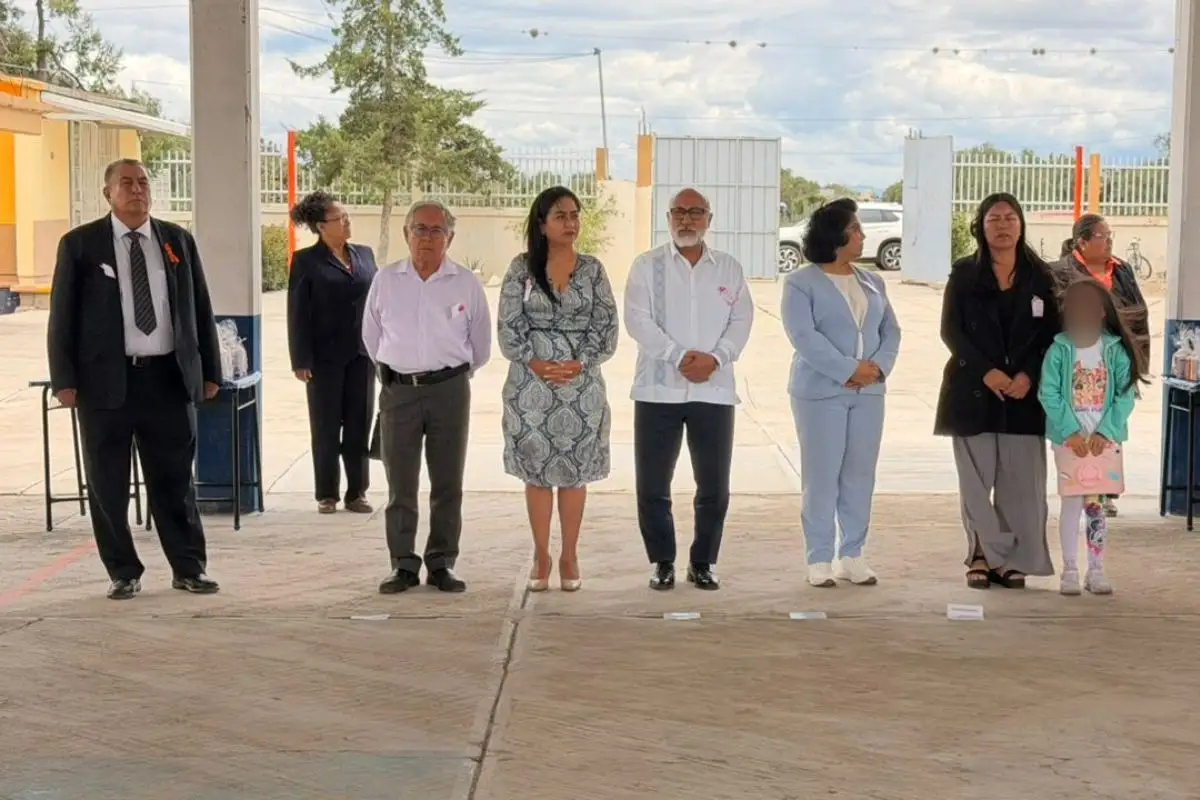 Asiste la diputada Celia Bonaga a la entrega de productos de gestión menstrual en Palmar de Bravo