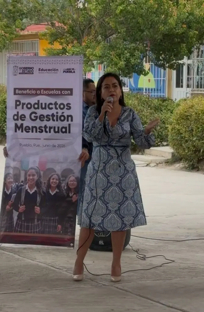 Asiste la diputada Celia Bonaga a la entrega de productos de gestión menstrual en Palmar de Bravo