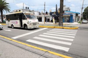 Entrega Pepe Chedraui rehabilitación vial en la Junta Auxiliar Ignacio Zaragoza, con el Tren Capitalino de Pavimentación