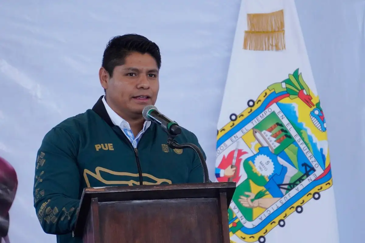Por violencia política de género en Puebla denuncia a alcaldes
