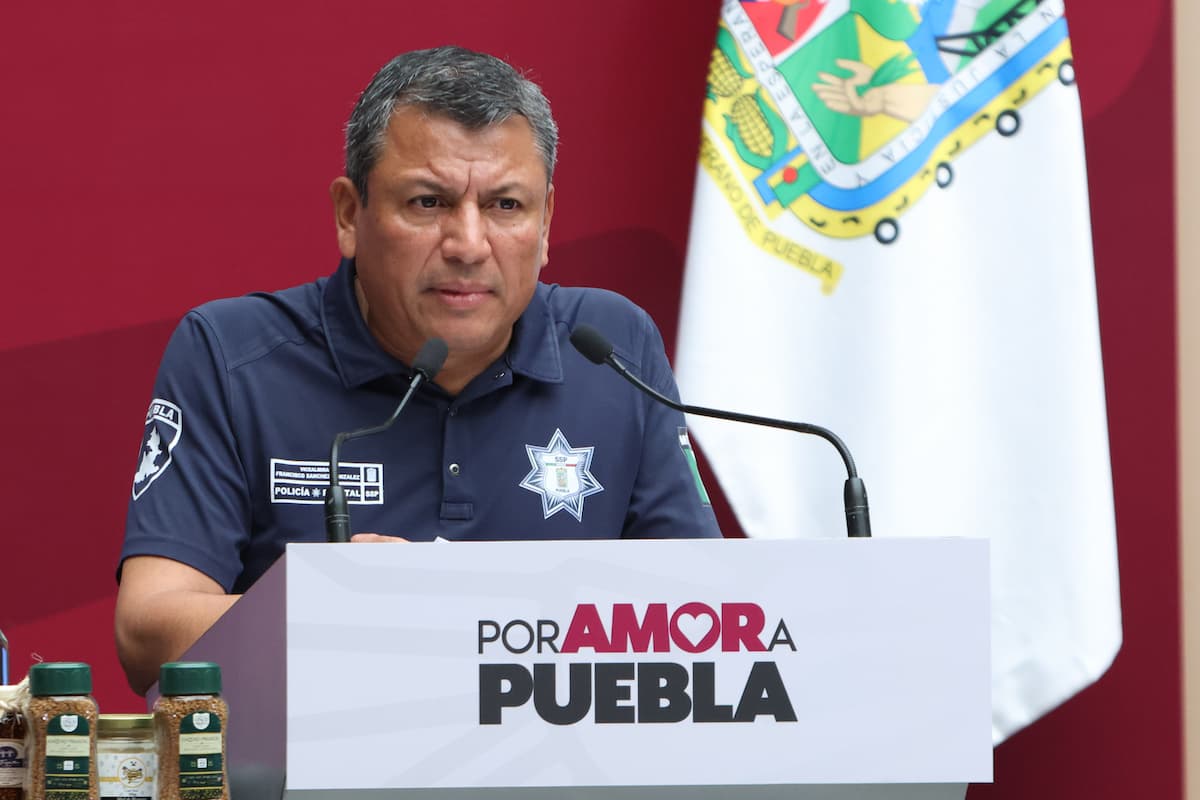 Continúa la búsqueda de tres personas atrapadas en gruta de Cuetzalan