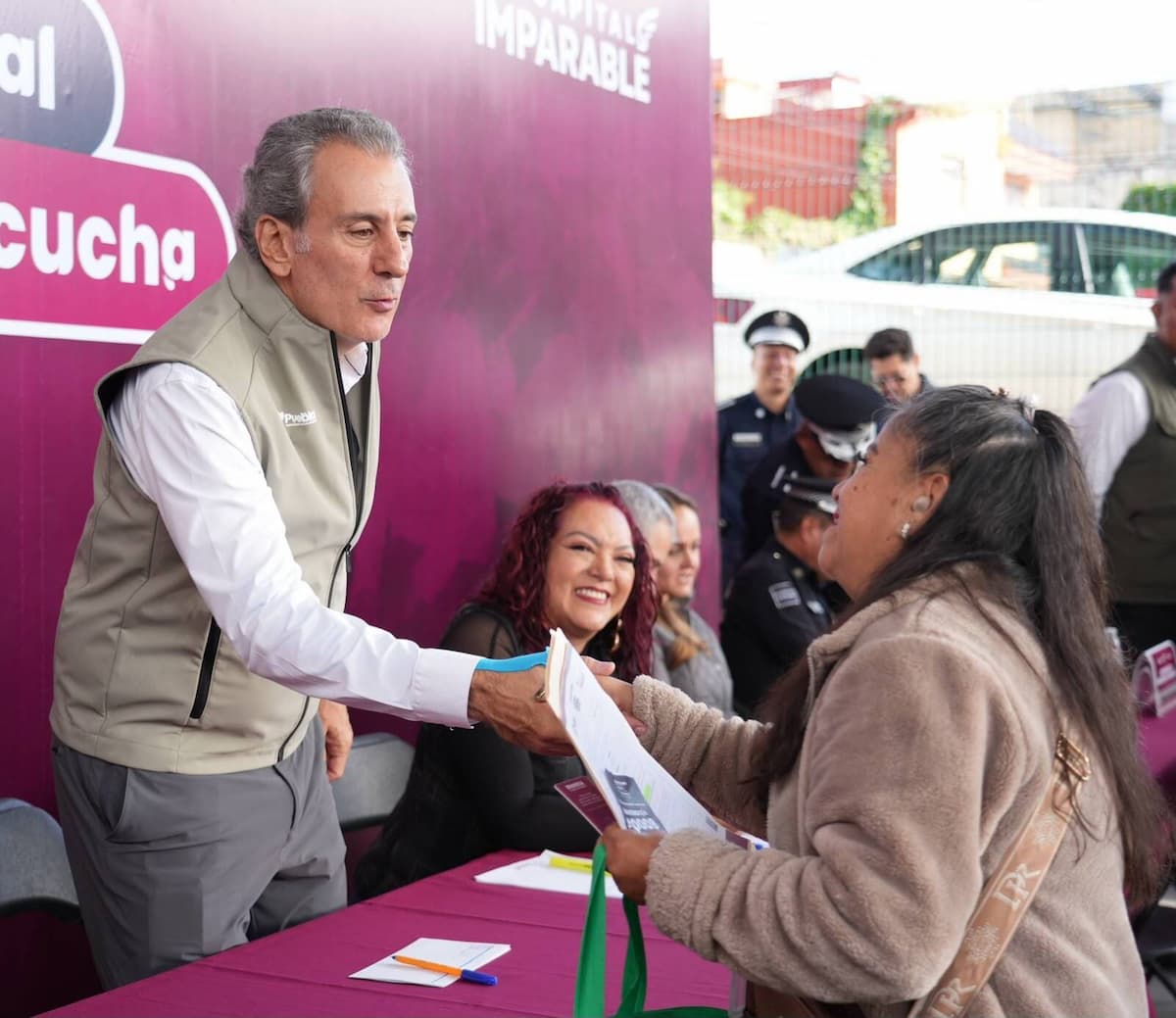Continúa Pepe Chedraui con jornada "Día del Pueblo" para atender demandas ciudadanas en Tres Cruces