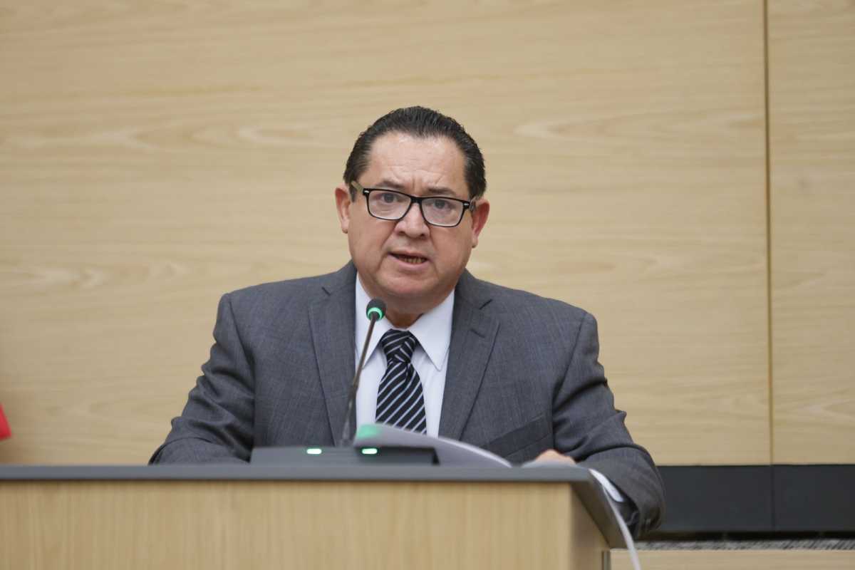 Diputados Leonela Jazmín Martínez y Elías Lozada presentan iniciativa | Foto: Cortesía