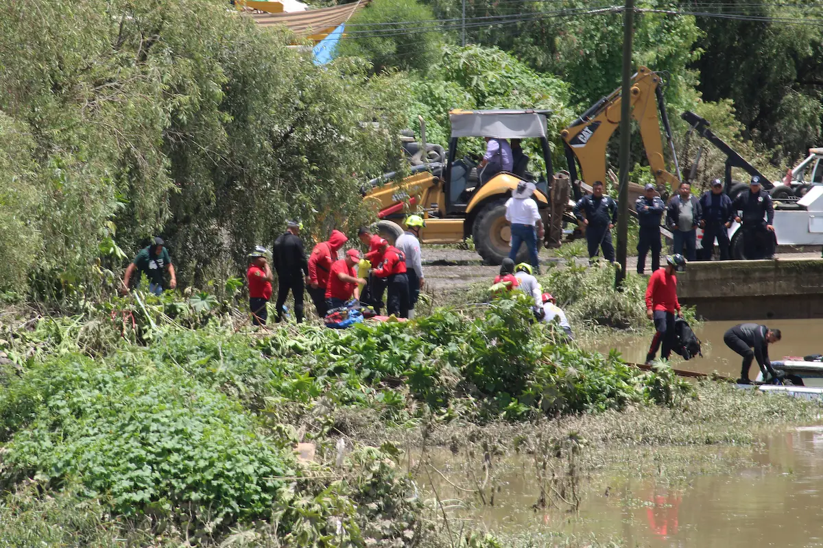 Localizan sin vida a policía de Ocoyucan arrastrado por el río Atoyac