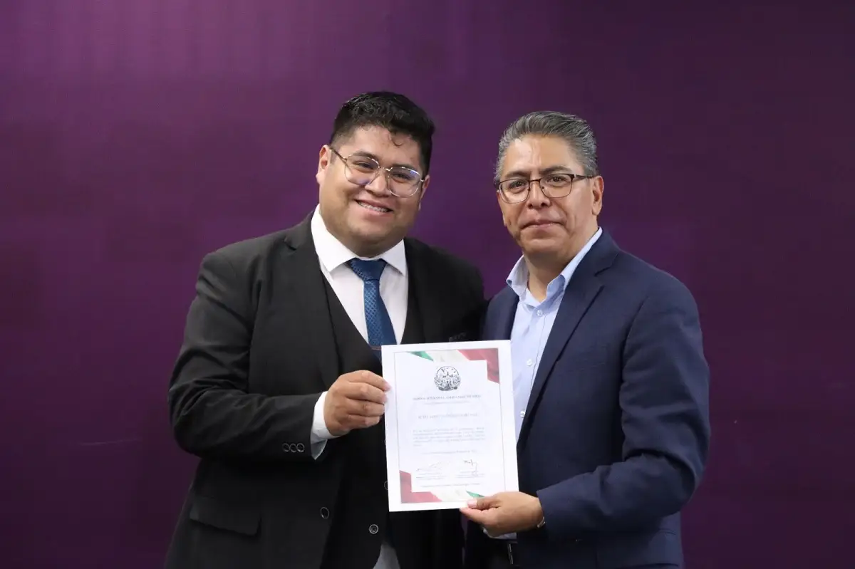 Participa diputado Marcos Castro en conferencia sobre los retos del derecho mexicano