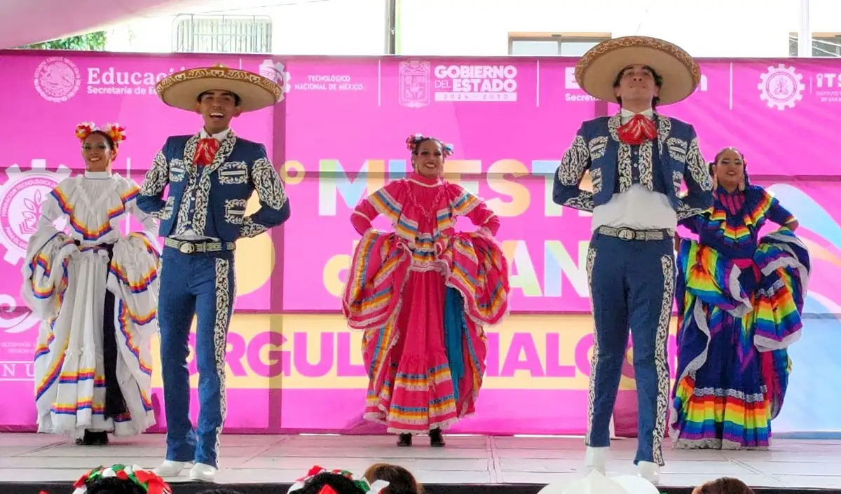 Destaca Ballet Folklórico BUAP en Muestra de Danza Orgullo Halcón